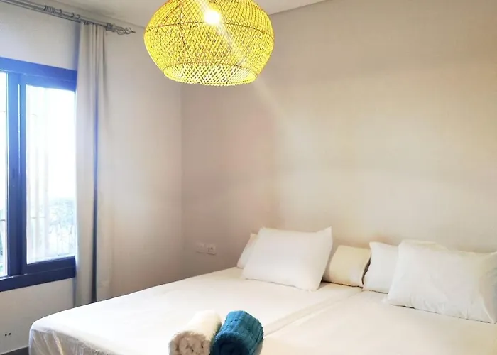 Luxury 1 Bedroom With Garden, Mesca - Somabay